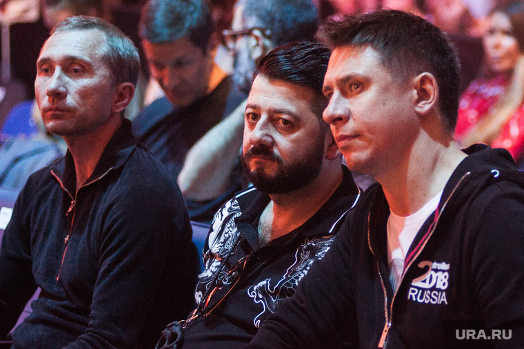 Турнир по смешанным единоборствам RCC3: Russian Cagefighting Championship в КРК "Уралец". Екатеринбург , галустян михаил, батрутдинов тимур, грачев дмитрий