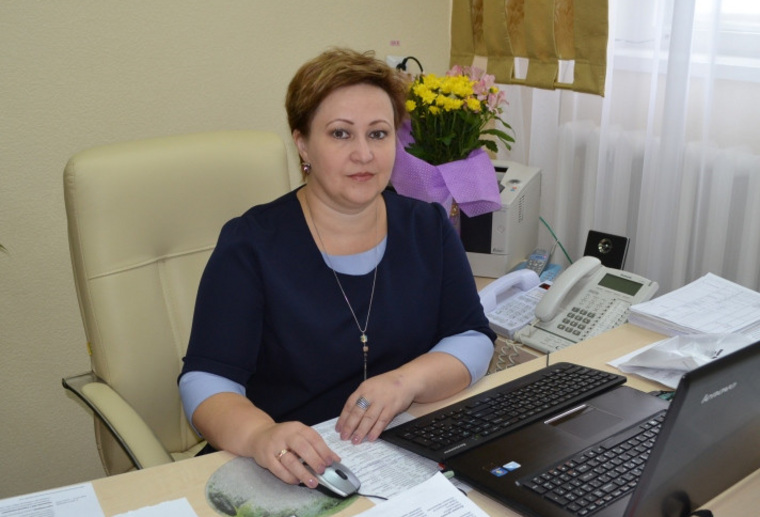 Директор школы-интерната в Сеяхе Ирина Резвина попросила уволиться сотрудника за выложенное аудио