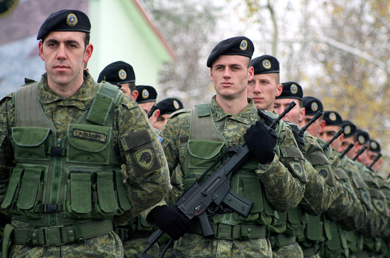 Вторжение косовских спецназовцев президент Сербии обсудит с Путиным