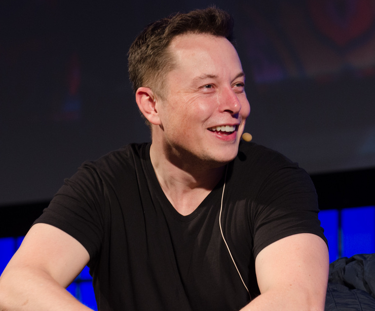 Маск в шутку анонсировал Teslaquila в апреле