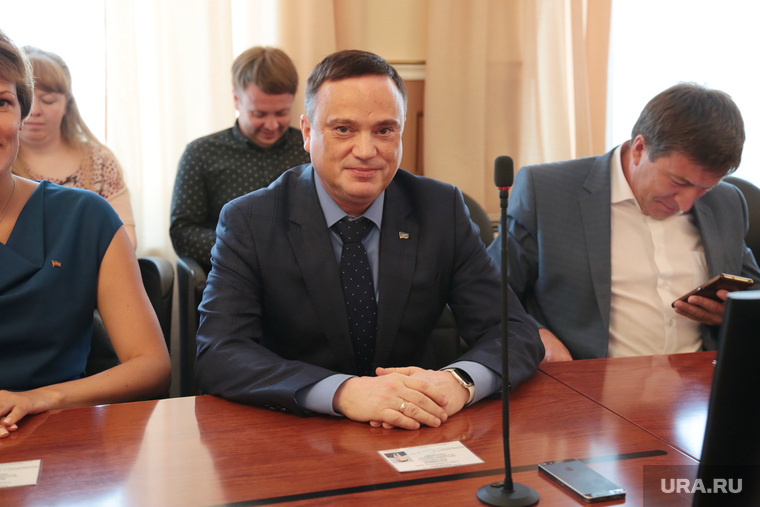 Олег Постников не передумал и задал неудобный вопрос губернатору