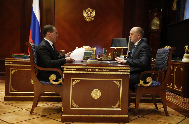 Борис Дубровский дал Дмитрию Медведеву предвыборное обещание