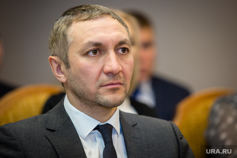 Отчет Главы города Шувалова в Думе. Сургут, лукманов шамиль