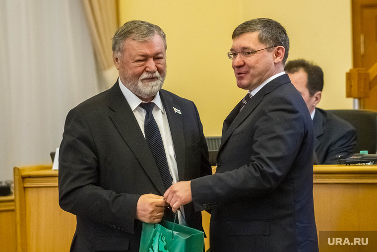 Анатолий Острягин (слева) долгое время был заметной политической фигурой в Тюменской области. Теперь его дочь вошла в политсовет регионального отделения «ЕР»