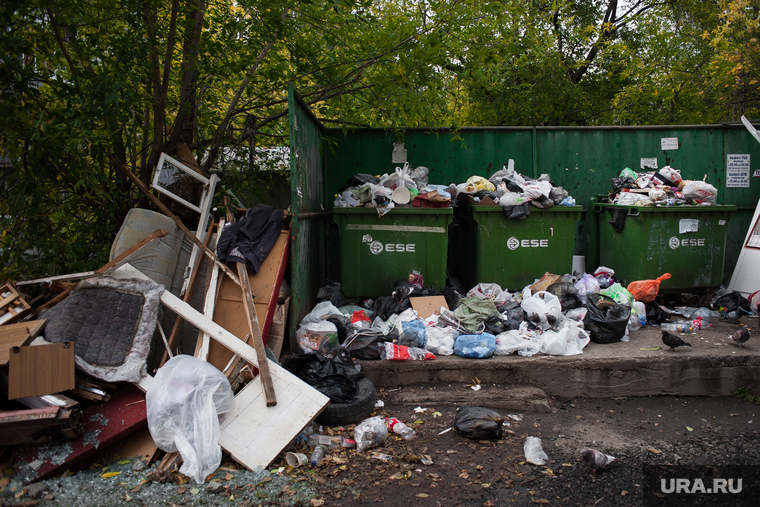 Виды Екатеринбурга
, мусор, мусорные контейнеры, свалка, мусорка, помойка, мусорные площадки