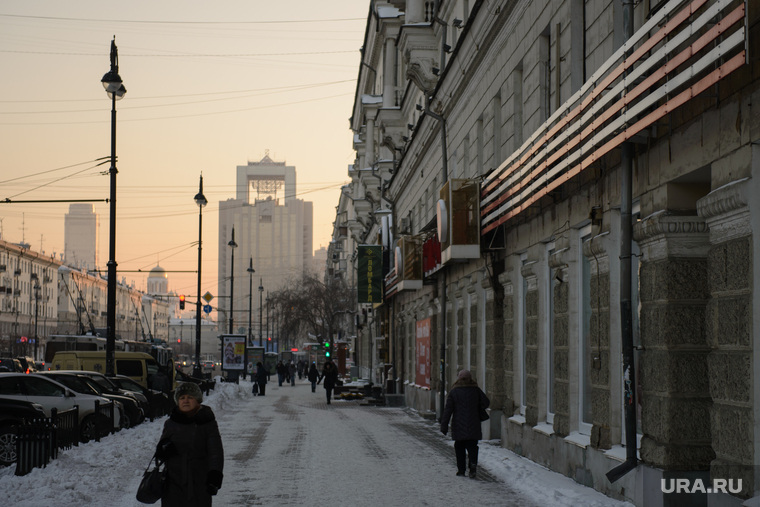Улицы Екатеринбурга с именами деятелей советского периода, улица якова свердлова