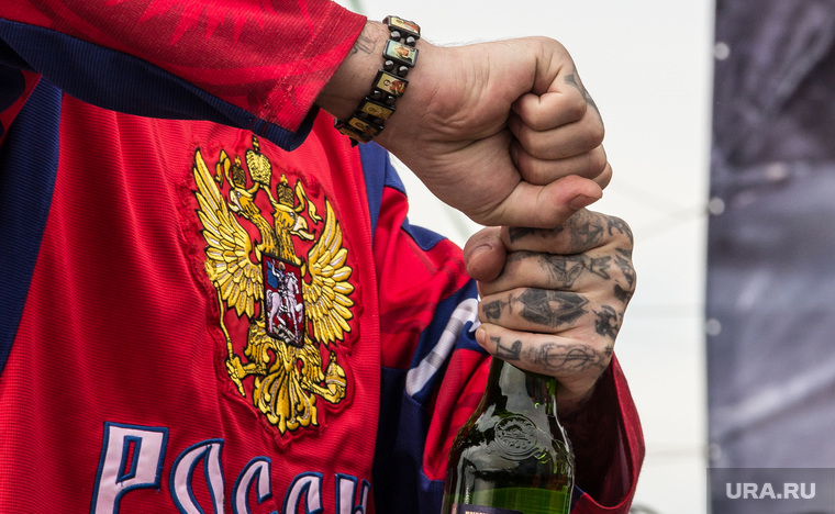 Турнир Ромазана. Металлург-фест. Магнитогорск, бутылка, патриотизм, пиво, татуировка, лорд, наколки