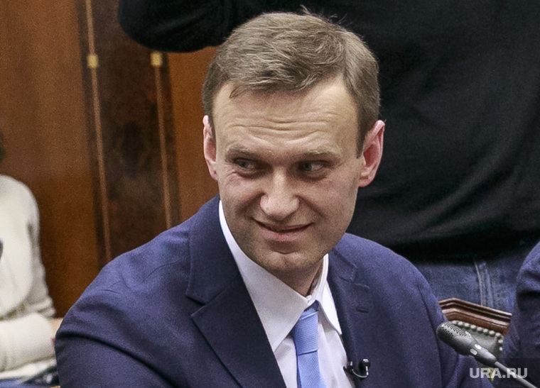 Подача документов во ВЦИК Алексеем Навальным. Москва, навальный алексей
