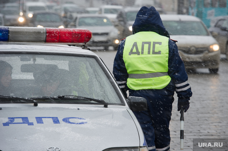 Виды Екатеринбурга, правила дорожного движения, полиция, гибдд, пдд, дорожно патрульная служба, дпс