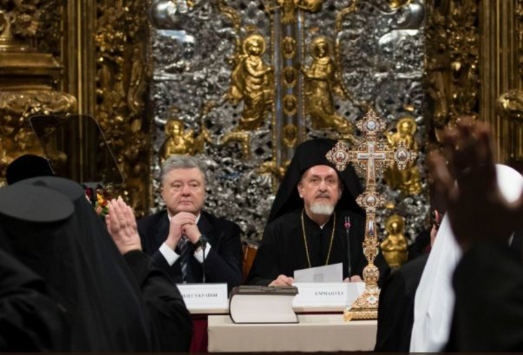 «Собственная» церковь на Украине — один из главных проектов Порошенко