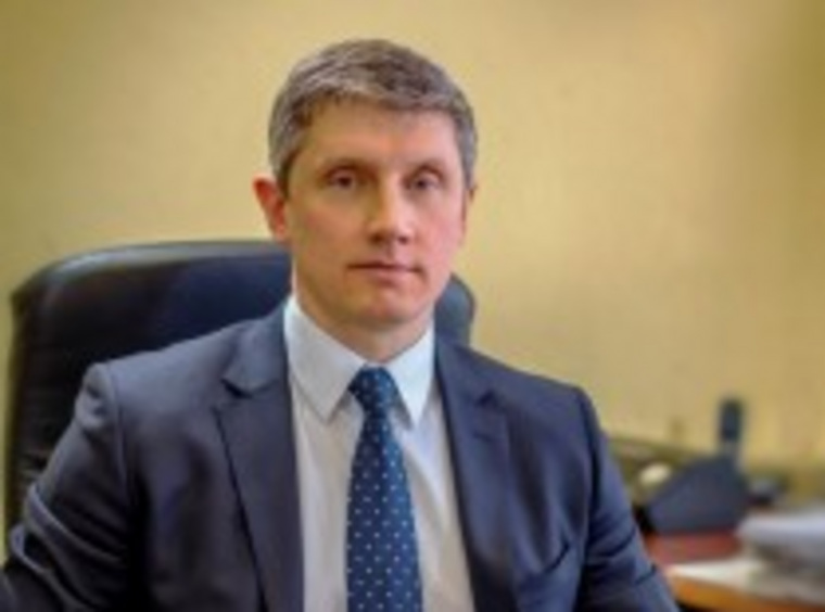 Мэр считает, что в отдыхе детей чиновников «нет ничего пошлого»