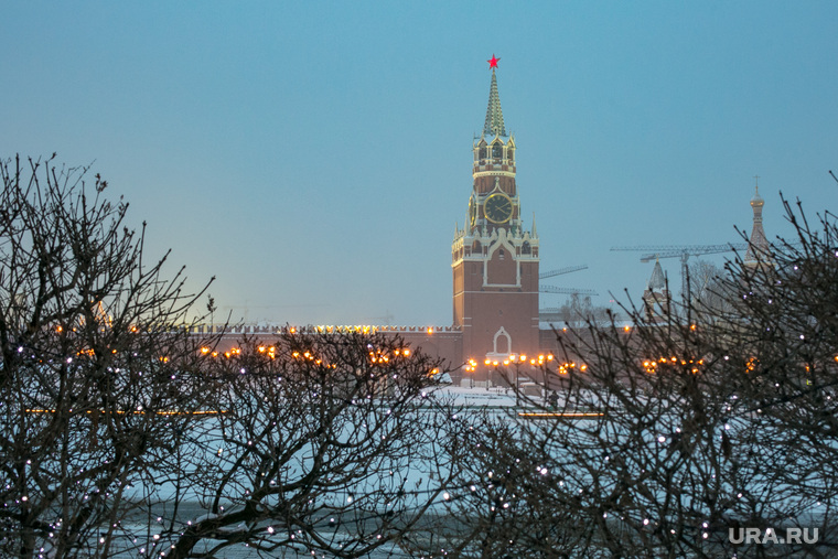 Новогодняя елка в Кремле. Москва, город москва, кремль, спасская башня