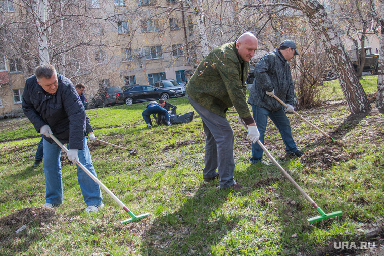 Субботник в Кургане., лежников сергей, субботник, ткачев игорь