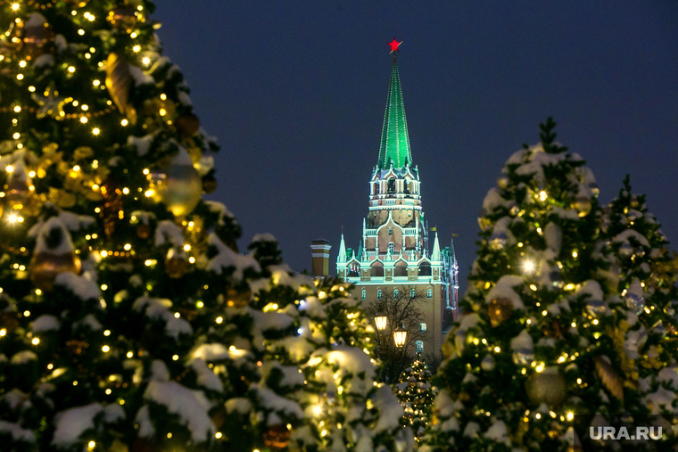 Ретач москва новогодняя