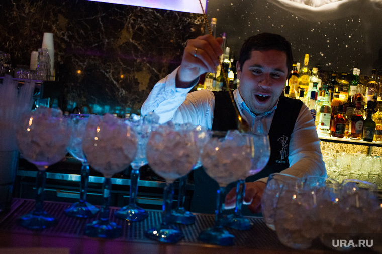 Благотворительный коктейль-марафон #Bartenderstogether. Екатеринбург, бармен, коктейли, бар, алкоголь