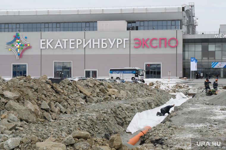 Реконструкция площади перед Екатеринбург-ЭКСПО, строительная площадка, екатеринбург экспо, котлован