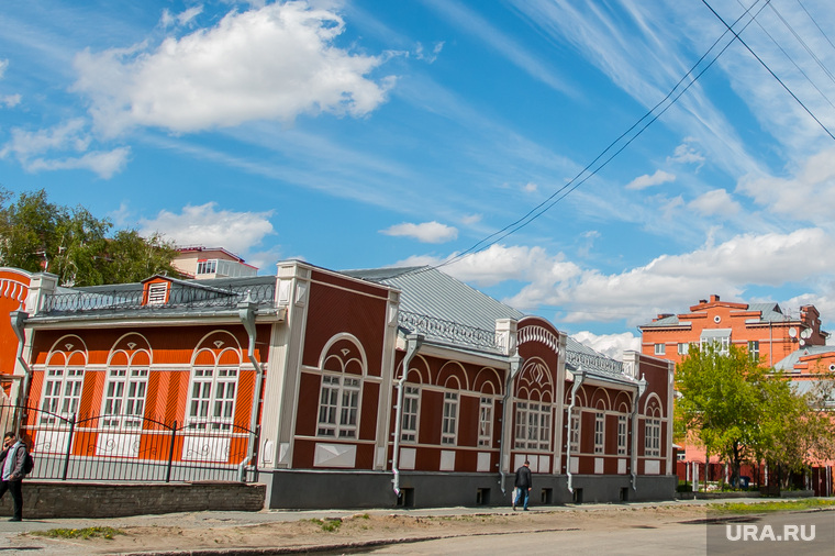 Виды Кургана