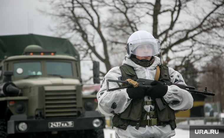 Однодневные сборы парламентариев и прессы в 21 бригаде Росгвардии. Москва, конвой, армия, вежливые люди, росгвардия, патрулирование, солдат