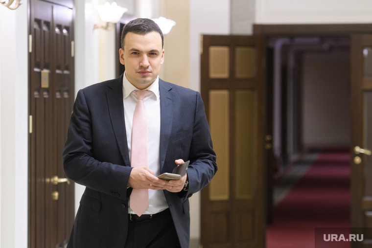 Совещание с представителями партий УрФО в полпредстве. Екатеринбург, ионин дмитрий