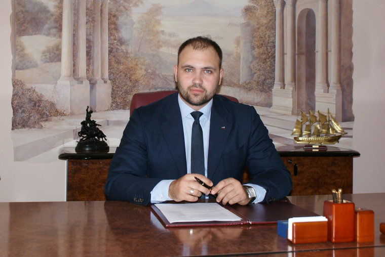 Ярослав Щербаков усмотрел конфликт интересов