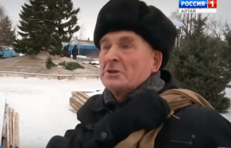 Герой мема о елочке будет оценивать, как игрок украсил новогоднее дерево
