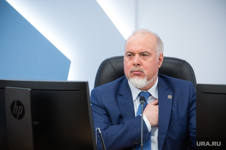 Депутатские слушания в Думе города. Сургут, шувалов вадим