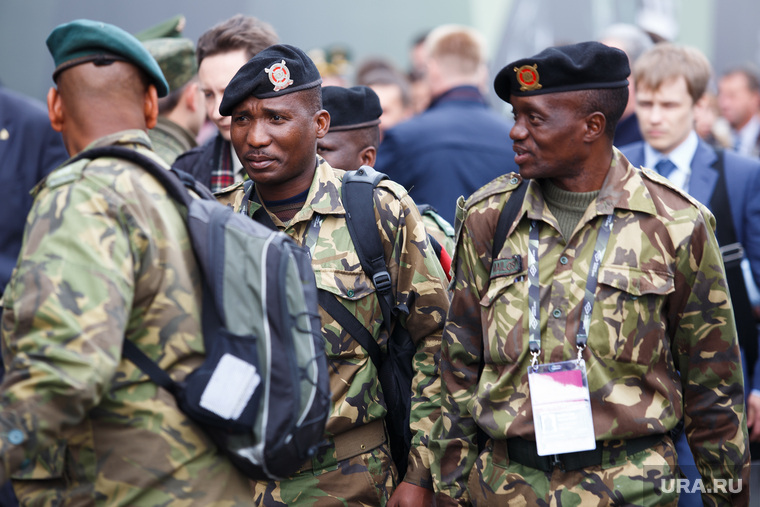 RAE-2015. Russia Arms Expo-2015. Первый день. Нижний Тагил, негры, иностранные военные