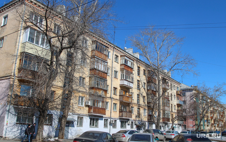 Ремонт крыш в Кургане на аварийных домах.
Курган., хрущевки