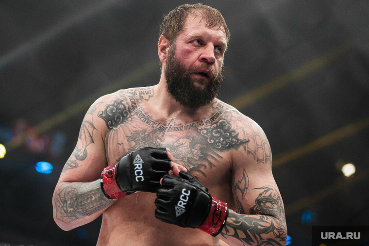 Турнир по смешанным единоборствам RCC3: Russian Cagefighting Championship в КРК "Уралец". Екатеринбург , емельяненко александр