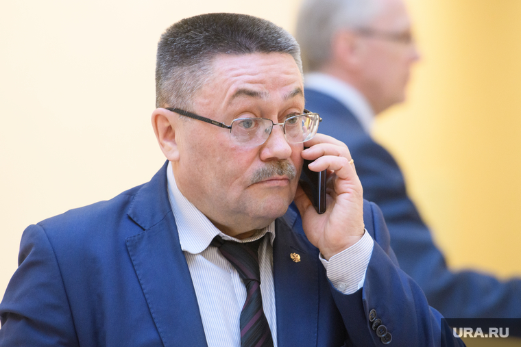 Мороков пообещал разобраться в конфликте