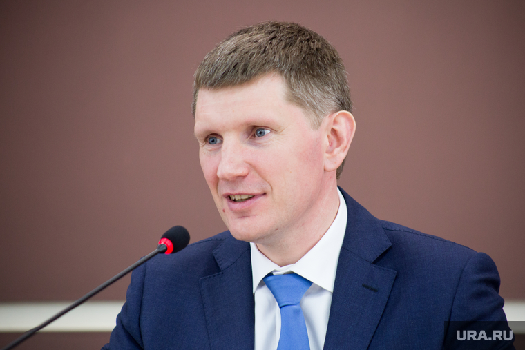 Встреча губернатора Максима Решетникова с главврачами пермских больниц по поводу развития системы здравоохранения. Пермь, портрет, решетников максим
