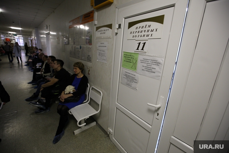Осмотр качества уборки улиц Коробейниковым. Екатеринбург, травмпункт, прием больных, больница