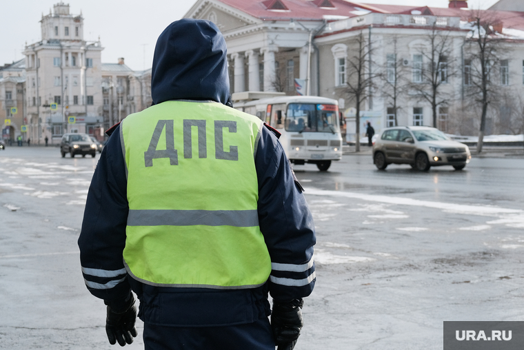 Губернаторы УрФО в Кургане. Презентация техники курганских предприятий., гибдд, дпс, площадь ленина
