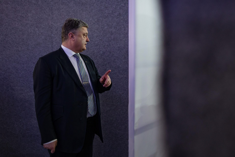 Сторонникам Порошенко предрекли бегство вслед за главой Львовской области