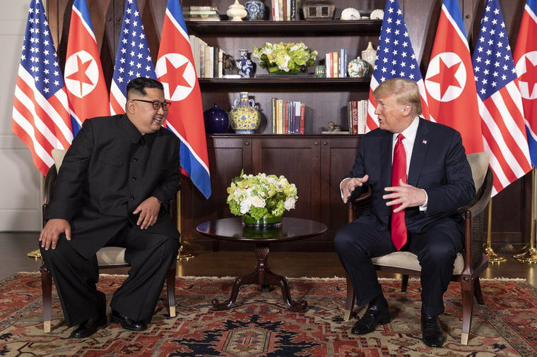 До визита в Россию Ким Чен Ын встретился с американским президентом