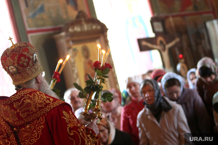 Пасха
Курган, священник, батюшка, свечи, богослужение, храм, церковь, вера, религия, православие