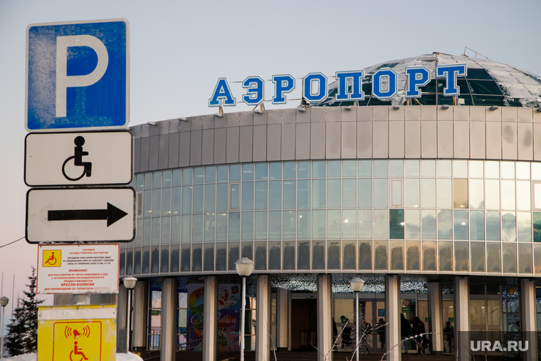 Виды Салехарда, аэропорт, город салехард, парковка