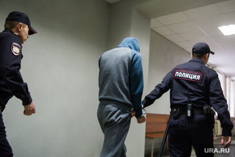 Суд по мере пресечения Горностаевой и Никанорову, конвой