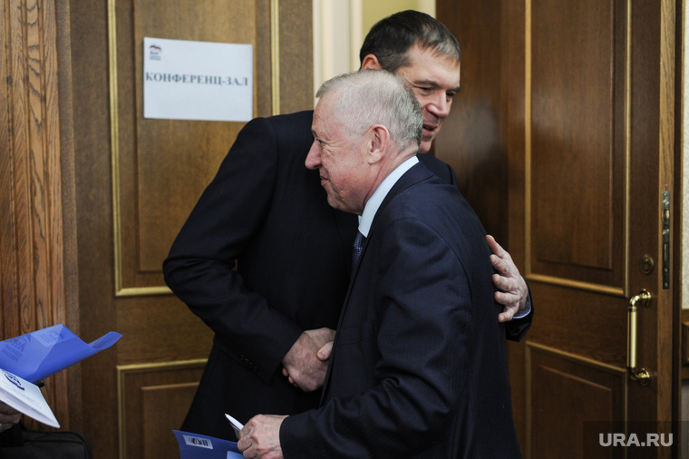 Лопаткин считается человеком Андрея Барышева (слева), который потерял уже второго чиновника в мэрии после ухода Евгения Тефтелева (справа)