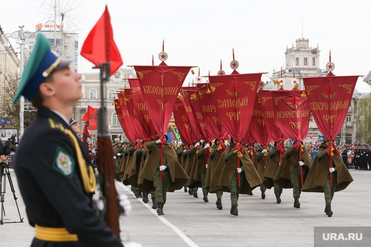 Военный парад посвященный Дню Победы. Курган, день победы, 9 мая, парад