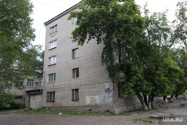 Старые общежития в Кургане, общежитие, улица красномаячная 62а