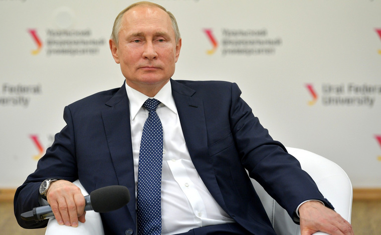 Владимир Путин пообещал студенту, что с университетом свяжется Росатом