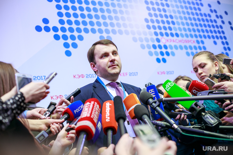 Медведев разрешил министру Орешкину иметь 14 заместителей