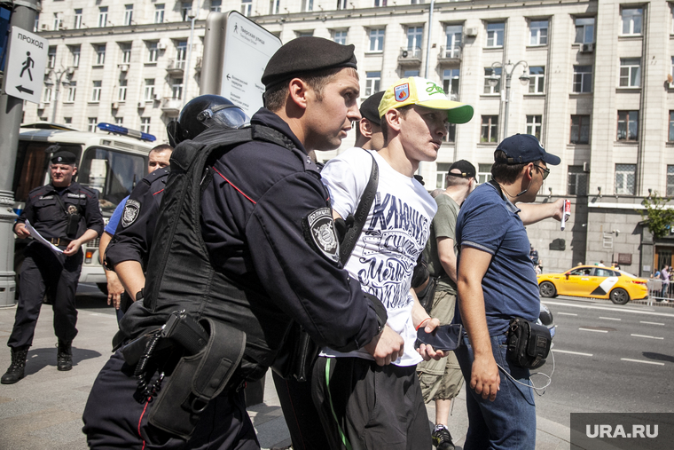 В митинге, по данным МВД, участвовало порядка 3,5 тысячи человек