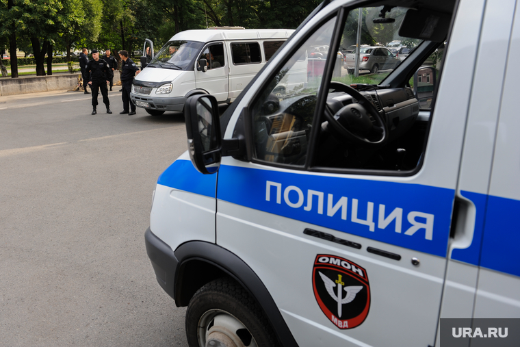 Осмотр полпредом президента Николаем Цукановым стройки в Челябинском аэропорту и строительство конгресс-холла Таганай. Саммит ШОС и БРИКС. Челябинск