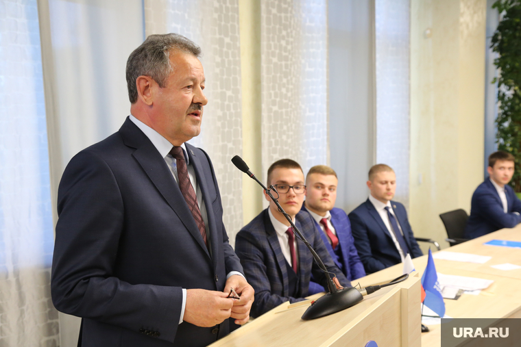 Дебаты Единой России. Тюмень, руссу николай