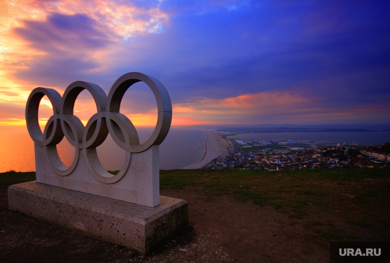  Открытая лицензия от 27.07.2016 . 
, олимпийские кольца, закат, олимпиада