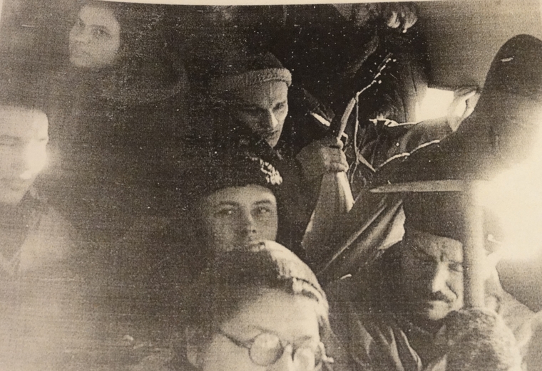 Фото группы Дятлова с пленки дятловцев