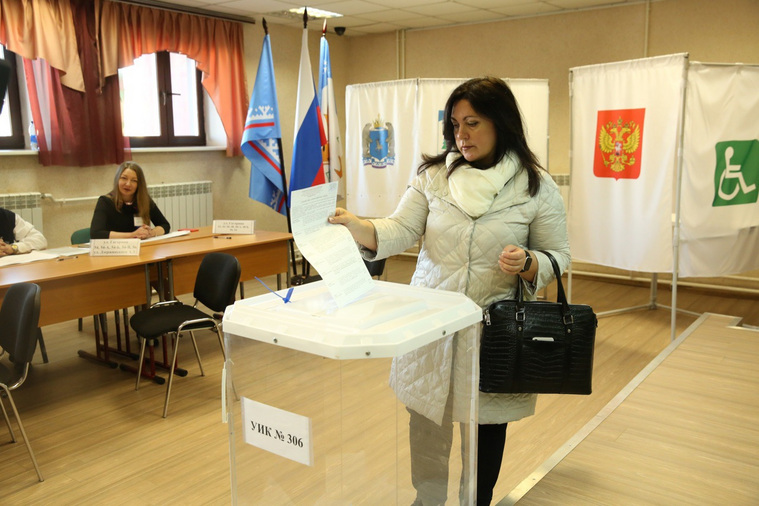 Явка на выборах в ЯНАО на 14:00 составила более 21%