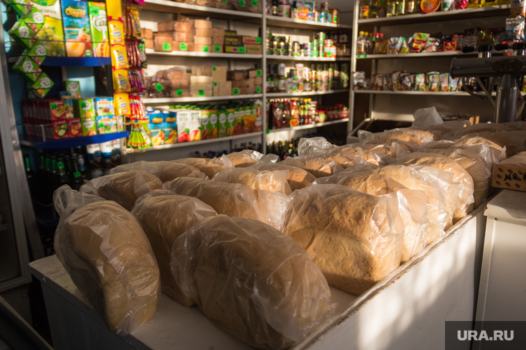 Поселок Новоянгелька. (Агаповский район). Челябинская область, продукты, хлеб, продуктовый магазин, деревенская жизнь, еда